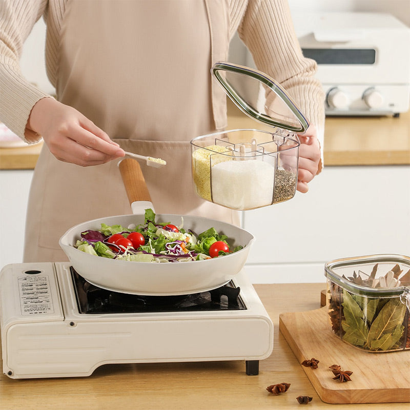 4 Compartments Clear Sealed Seasoning Box